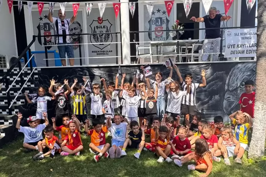 Şile Beşiktaşlılar Derneği küçük taraftarları ağırladı
