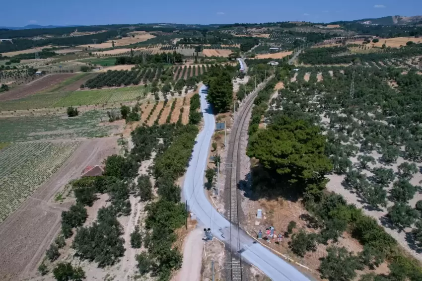 Manisa Somada mahalle yollarına ikinci kat asfalt