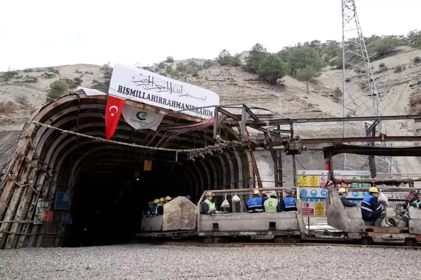 Ankarada maden kazası 1 ölü, 19 yaralı