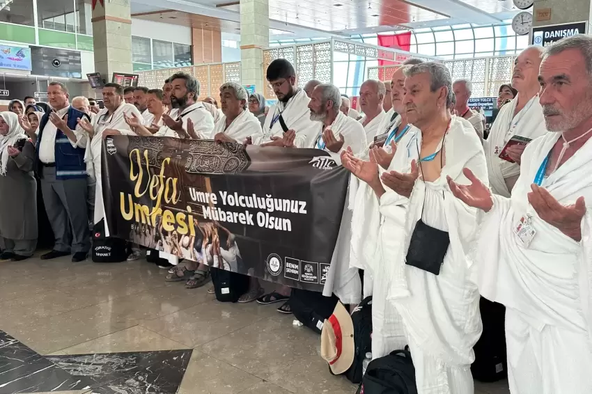 Konyadan Vefa Umresinin ilk kafilesi uğurlandı