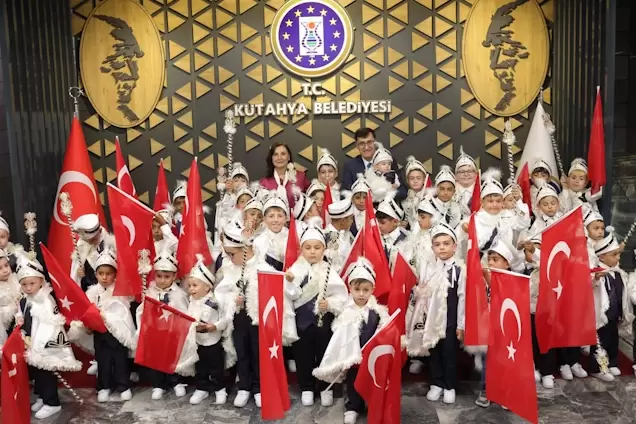 Kütahyada 48 çocuk için geleneksel sünnet şöleni