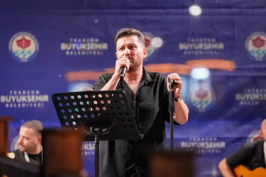 Trabzonfa Ganita Akşamlarında müzik şöleni devam ediyor
