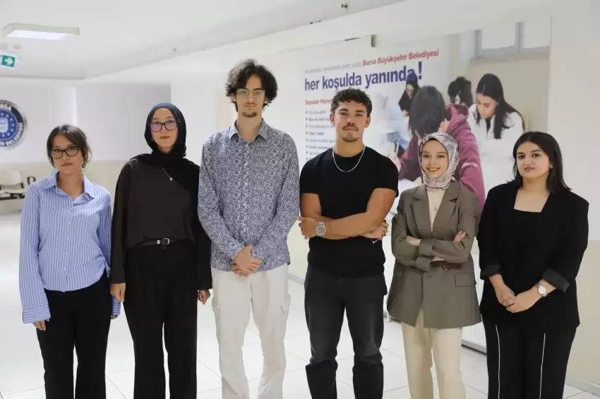 Bursalı gençler Büyükşehirle üniversiteli oldu