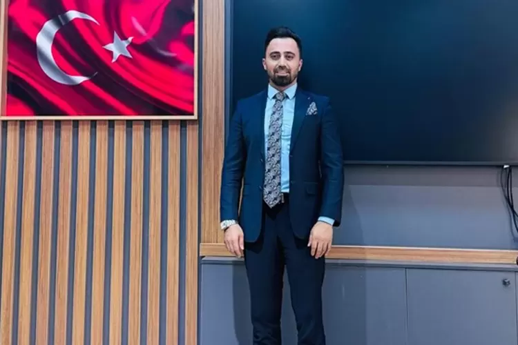 Ağrılı akademisyen Suat Polat, Ağrının en genç profesörlerinden biri oldu