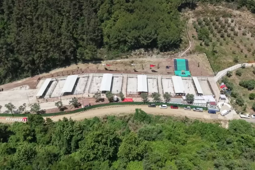 Gemlikte barınak ziyaretçilere hep açık