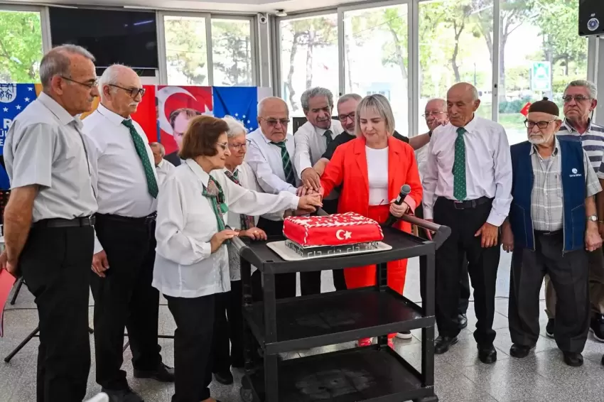 Bursada 7den 70e 30 Ağustos sevinci