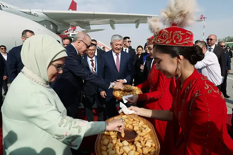 Cumhurbaşkanı Erdoğan Bişkekte