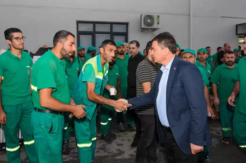 Bursada günün ilk ışıkları Osmangazinin emekçilerini aydınlattı
