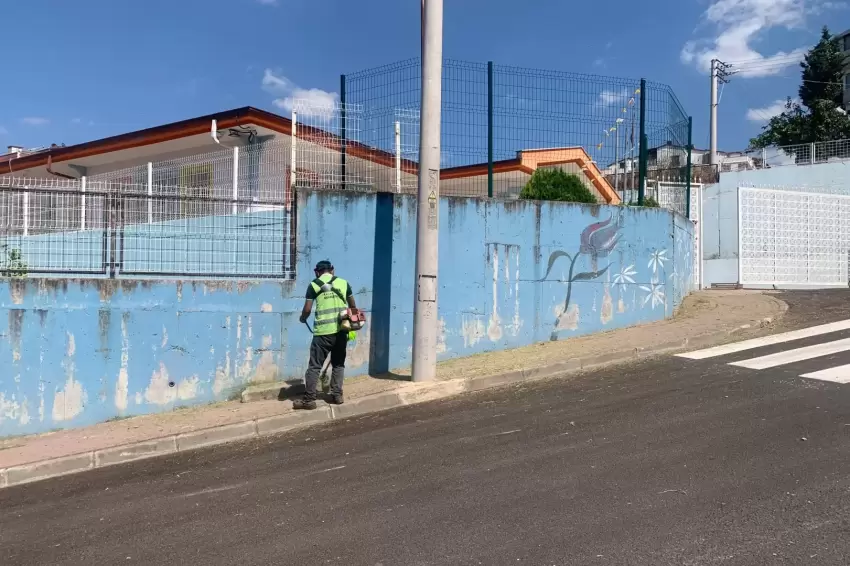Kocaeli Çayırovadaki okullarda bakım çalışması sürüyor