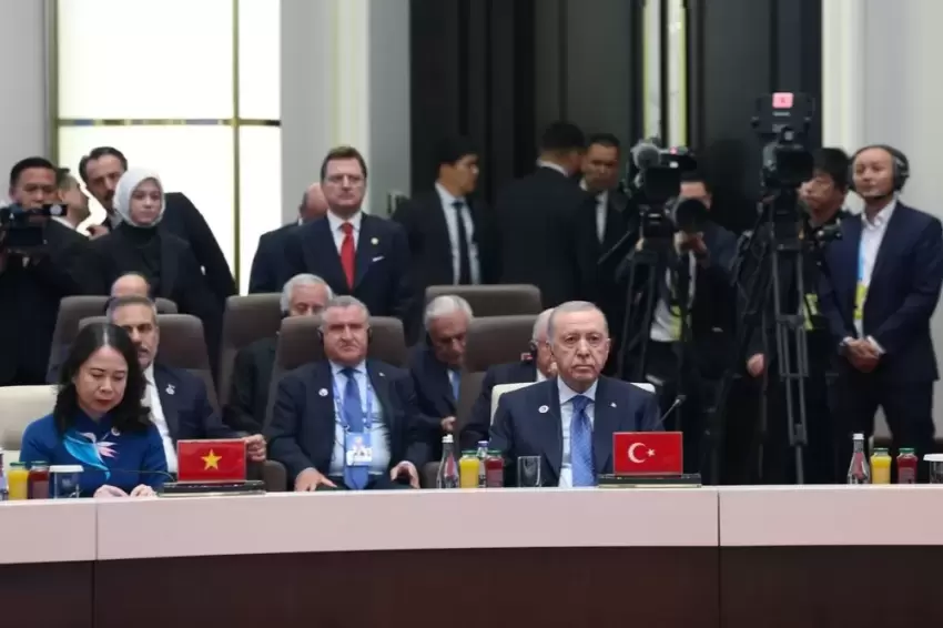 Erdoğandan önemli mesajlar: Çok kutuplu dünyanın inşasında Şanghay Örgütü önemli rol üstlenecek