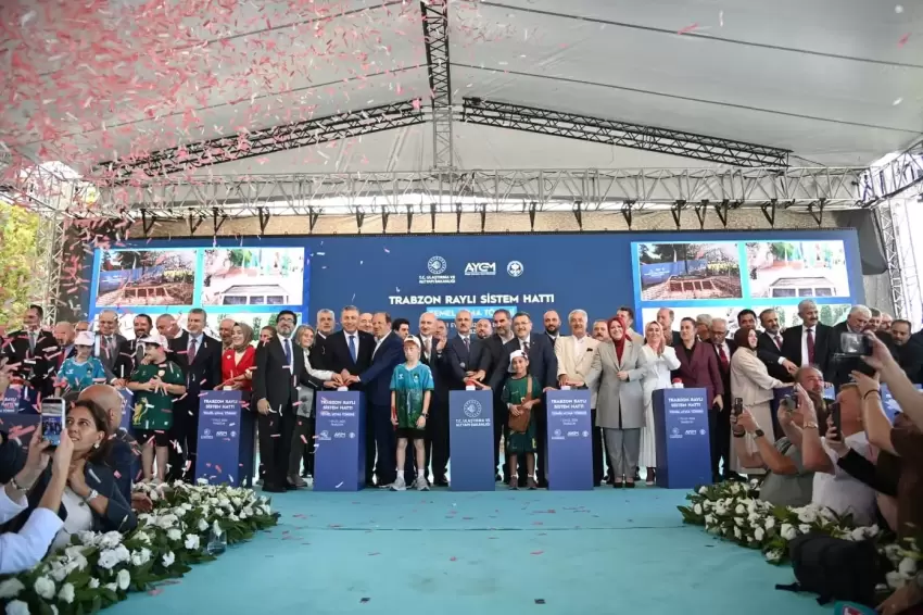 Trabzonda raylı sistem için butona basıldı