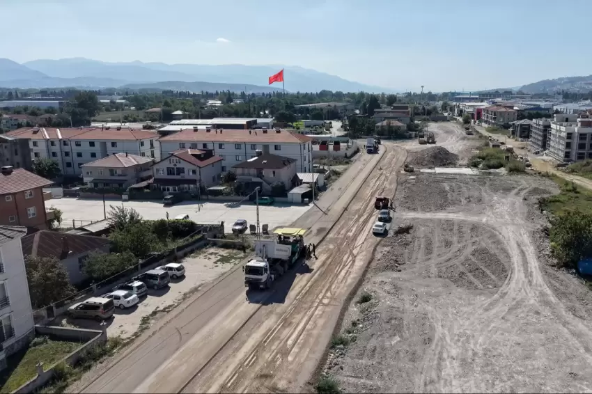 Sakaryada Hanlı-OSB arası duble yolda çalışmalar hızlandı