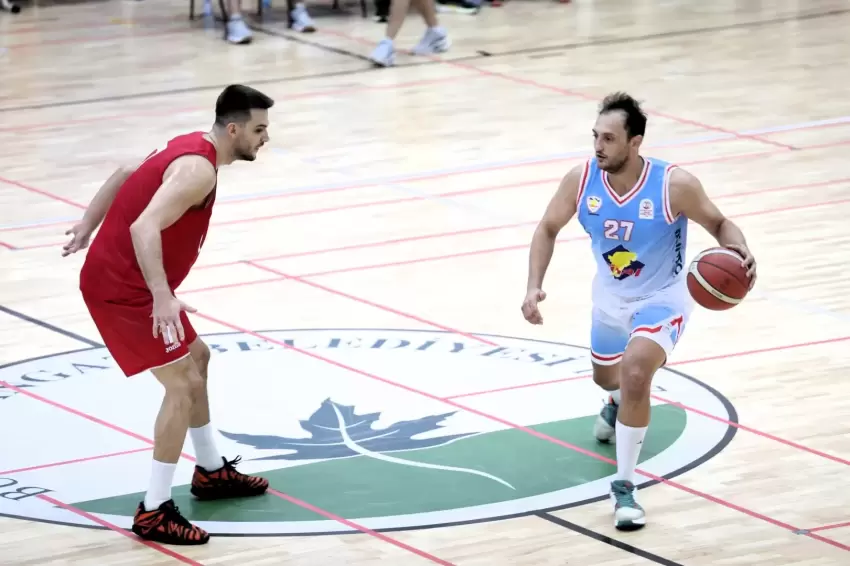 Bursada basketbolun güçlü ekipleri Osmangazide buluştu