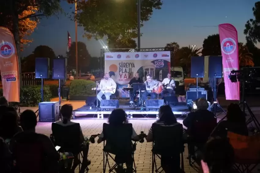 Maltepe plajlarında müzik keyfi