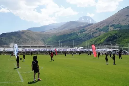 Erciyes Yüksek İrtifa Kamp Merkezi, Academy Erciyes Cup başladı