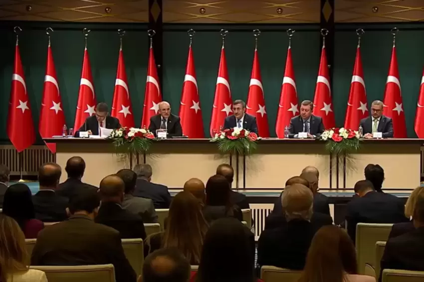 Yeni ekonomik hedefler açıklandı Enflasyon tek haneye inecek... 2,1 milyon yeni istihdam sağlanacak