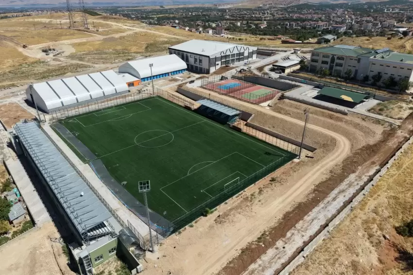 Malatyada Melekbaba Spor Kompleksi eylül sonunda açılıyor