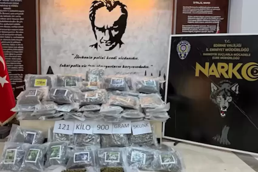 71 ilde uyuşturucu operasyonu 2,3 ton uyuşturucu ve 4 milyon hap ele geçirildi