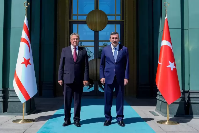 KKTC Başbakanı Ünal Üstel Külliyede... Girnede arama kurtarma çalışmaları titizlikle sürüyor