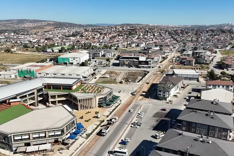 İnegöl Kozluca Bulvarında asfalt çalışması