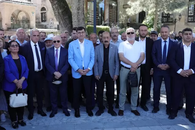 Kütahyada Ulu Cami Meydan Parkı hizmete açıldı
