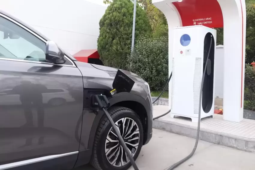 Elektrikli araçların evde şarj edilmesine yasak mı geldi Açıklama İletişimden yapıldı