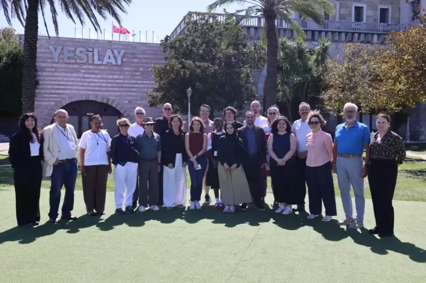 İstanbulda bağımlılık alanında bilimsel yayıncılığın uluslararası temsilcileri Buluştu