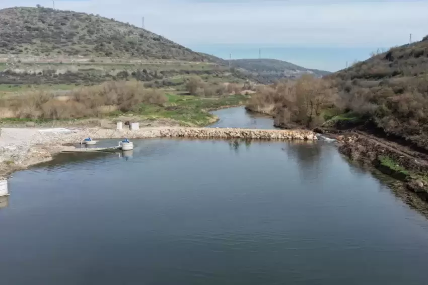 Balıkesirde Nergis Çayı Göleti yangınla mücadelede hayati rol üstlendi