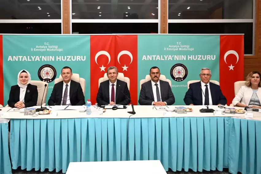 Antalya, Uluslararası Uzay Kongresine hazırlanıyor