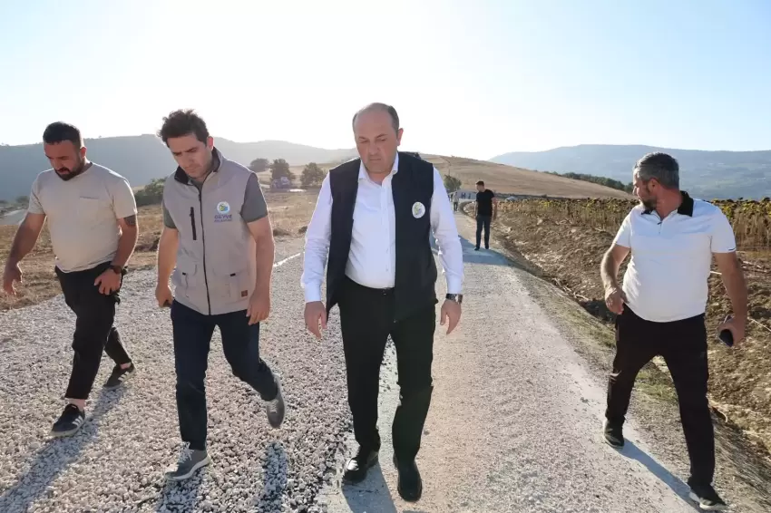 Sakarya Geyvede soğuk asfalt mesaisi