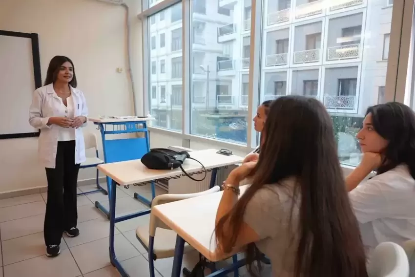 İstanbul Maltepede YKS hazırlık eğitimleri başladı 