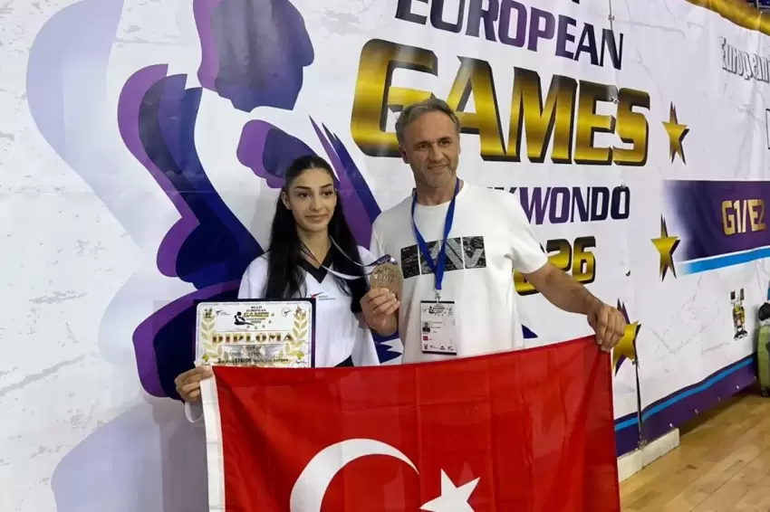 İzmirli tekvandoculardan Avrupada üç madalya