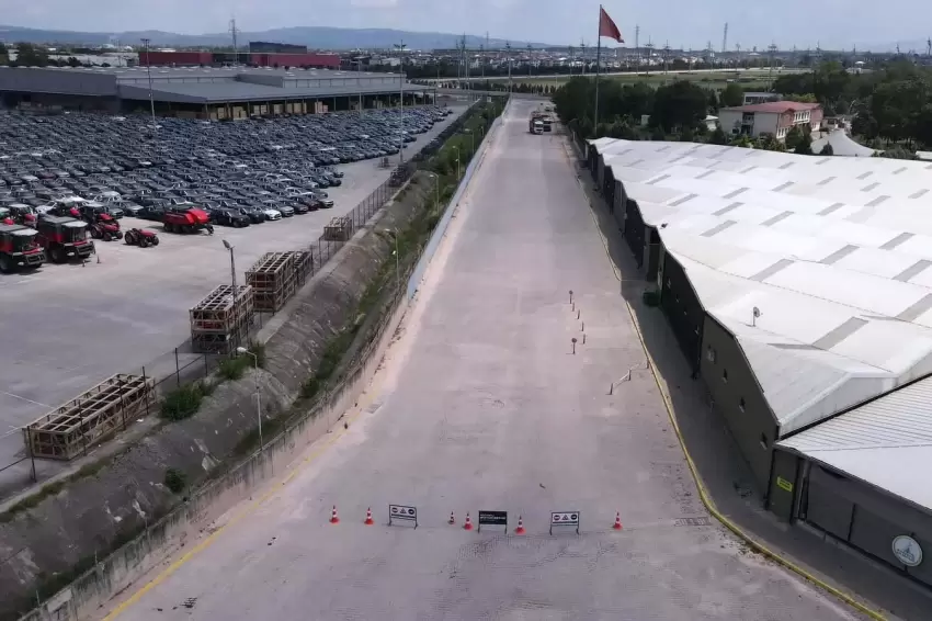 Kocaeli Kartepede Ulus Pazarı yoluna Büyükşehir dokunuşu
