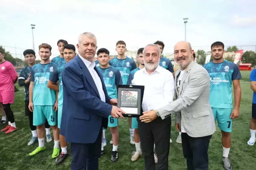 Osmangazide kurtuluşun 104. yılı sporla taçlandı