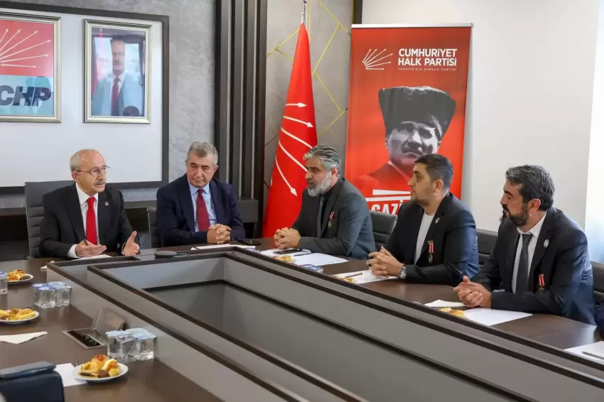 Kılıçdaroğlu 20 gaziyi Genel Merkezde ağırladı