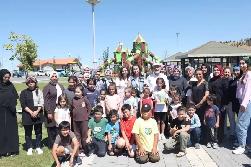 Kayseri Kocasinanda Erkiler Millet Bahçesine Yeni Kafesinan dokunuşu