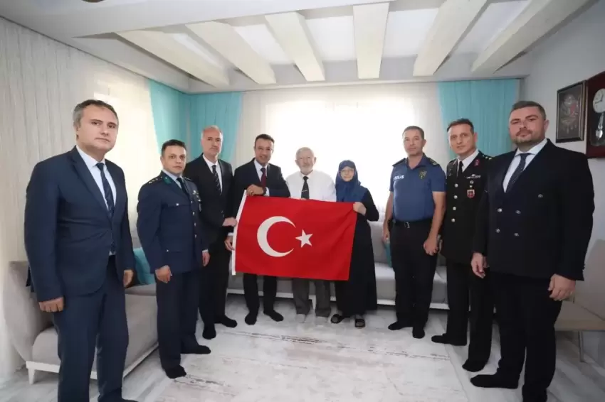 İnegölde 19 Eylül Gaziler Gününe anlamlı kutlama