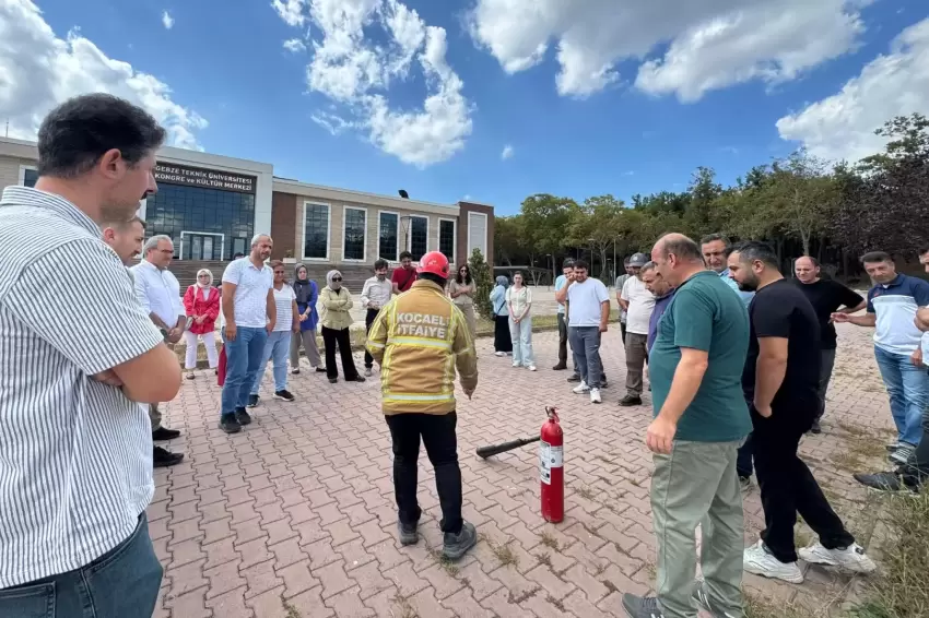 Kocaeli Büyükşehirden eğitim ve tahliye tatbikatı