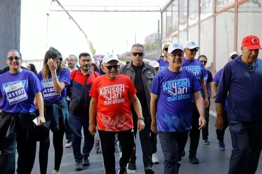 6ncı Uluslararası Kayseri Yarı Maratonu gerçekleştirildi