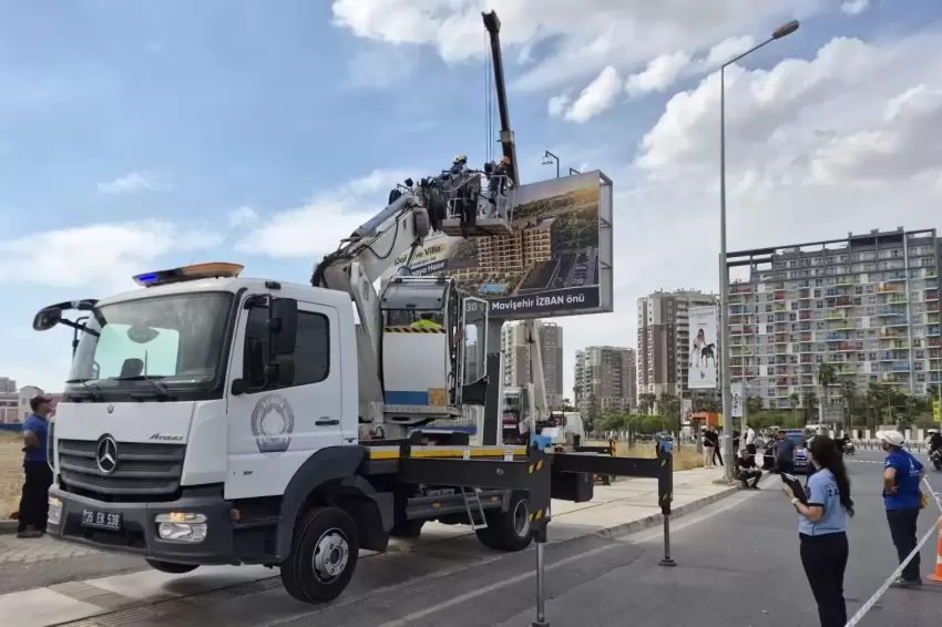 İzmir Büyükşehirden Karşıyaka açıklaması: O işlemler aylar önce başlatıldı