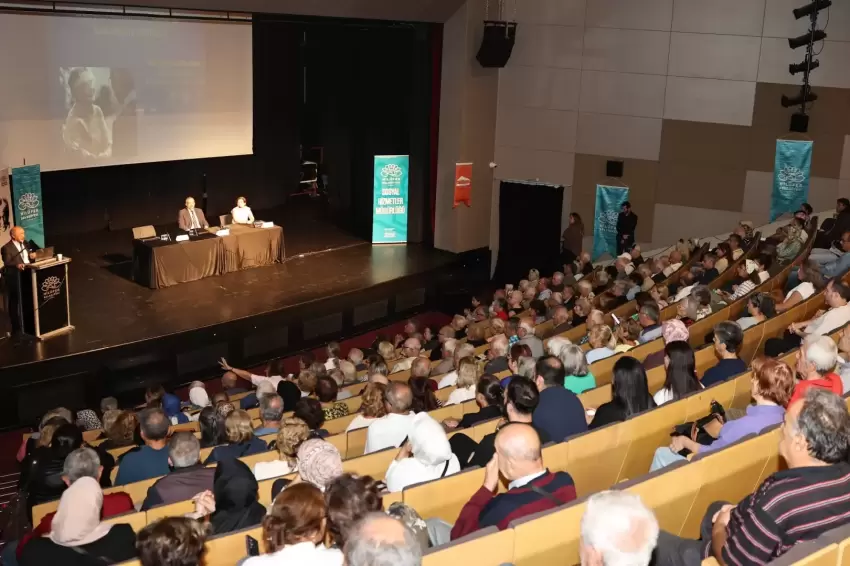 Alzheimerın tanı, tedavi ve bakım süreci Nilüferde konuşuldu