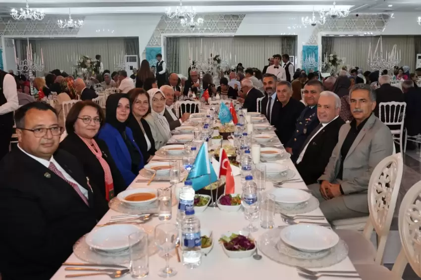 Nilüfer Belediyesinden şehit aileleri ve gaziler onuruna yemek