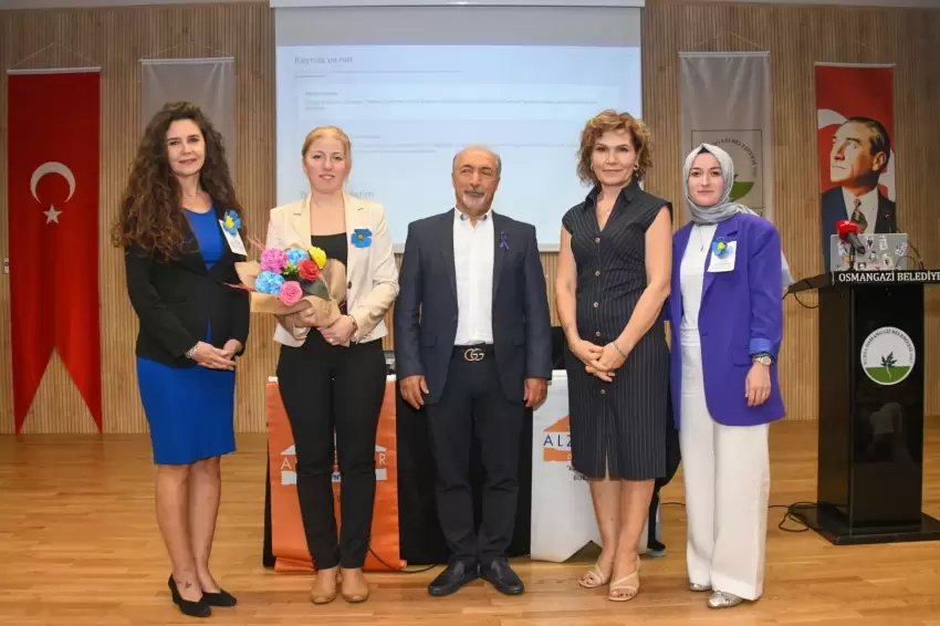 Bursa Osmangaziden alzheimer için dikkat çeken seminer