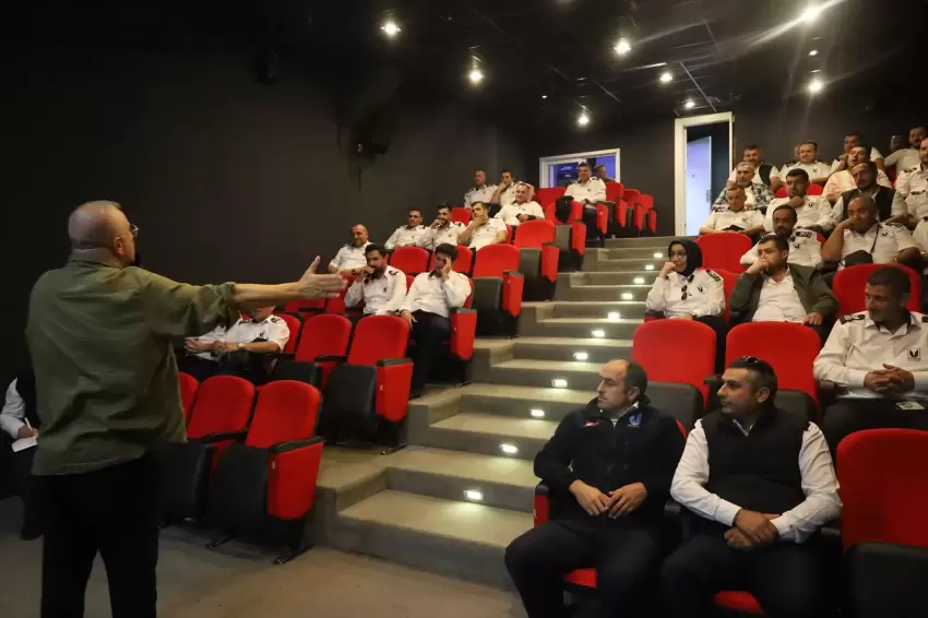 Sakarya Büyükşehirden otobüs şoförlerine empati ve sorumluluk eğitimi