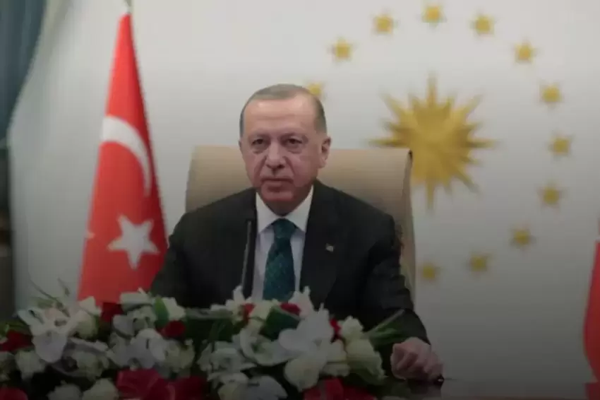 Cumhurbaşkanı Erdoğandan 11 öğrenci için geçmiş olsun mesajı