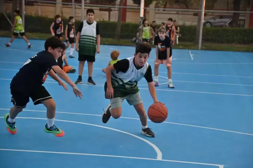 Manisada 46 takım, 200 sporcu Atatürk Kent Parkında buluştu