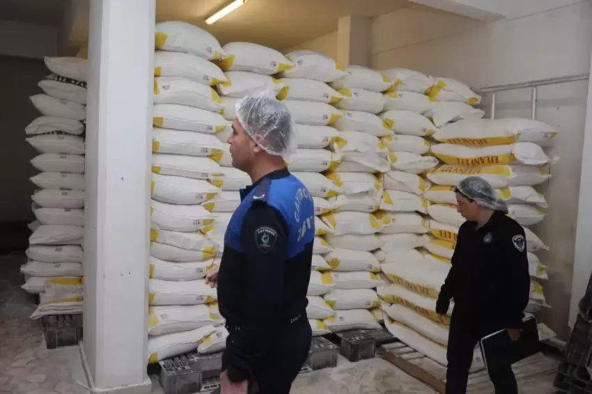 Çayırova Zabıtası, fırınlarda denetim gerçekleştiriyor