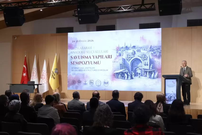 Konyada Uluslararası Selçuklu Savunma Yapıları Sempozyumu başladı