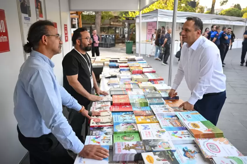 Bornovada edebiyat rüzgarı