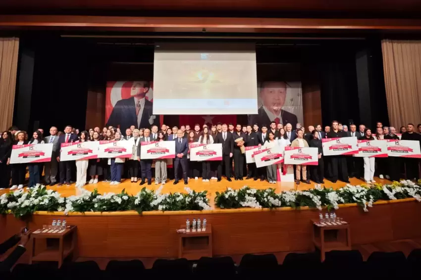 15 Temmuz yarışmalarının Türkiye finali Bursada gerçekleşti